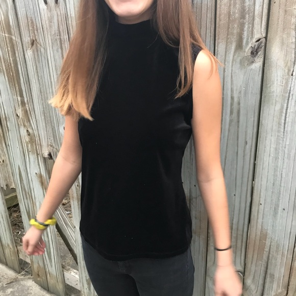 Velvet! - Picture 2 of 3